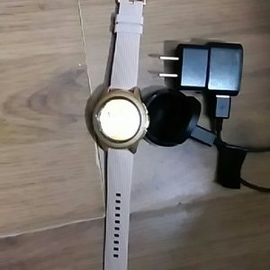 Samsung Galaxy smartwatch